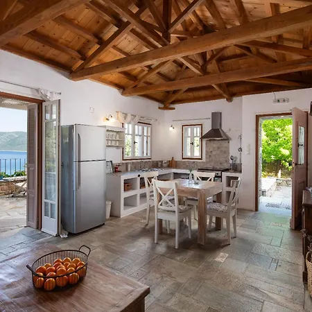 Lithea And By The Sea