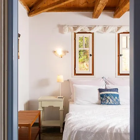 Lithea And By The Sea