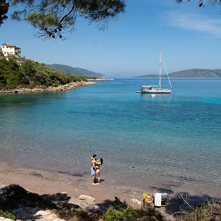 Lithea And By The Sea Agios Petros (Alonissos)
