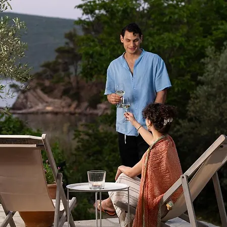 Lithea And By The Sea