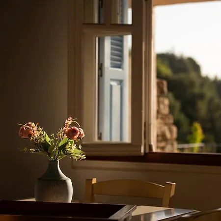 Lithea And By The Sea Apartment
