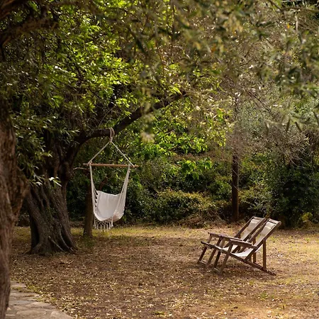 Lithea And By The Sea *