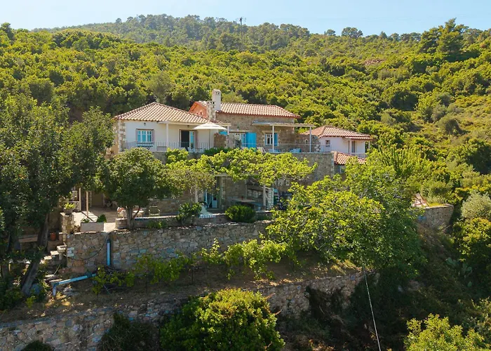 Lithea And By The Sea Agios Petros (Alonissos)