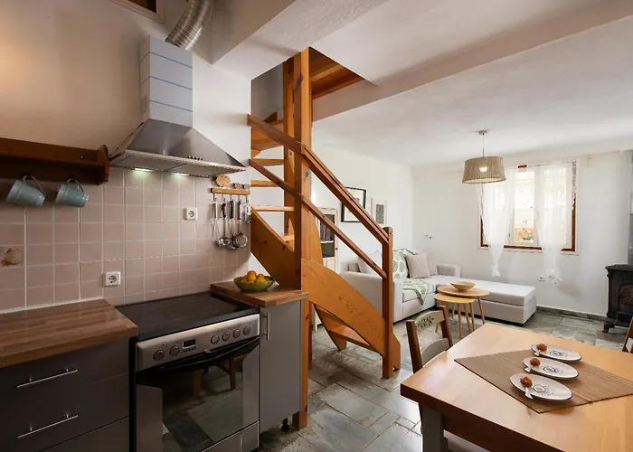 Lithea And By The Sea Agios Petros (Alonissos)