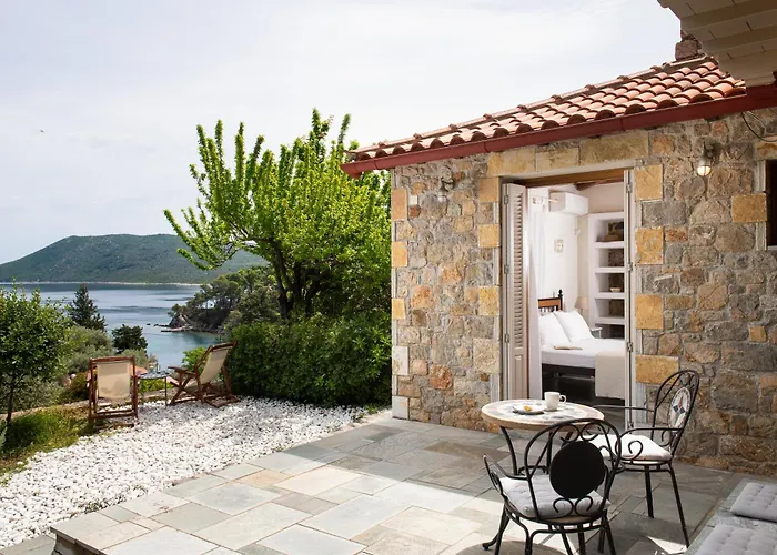 Lithea And By The Sea *