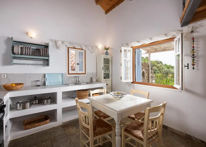 Lithea And By The Sea 公寓 *