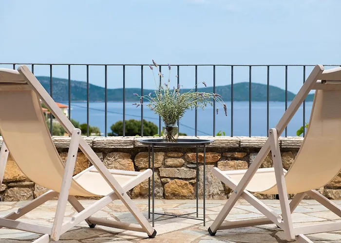 Lithea And By The Sea * Agios Petros (Alonissos)