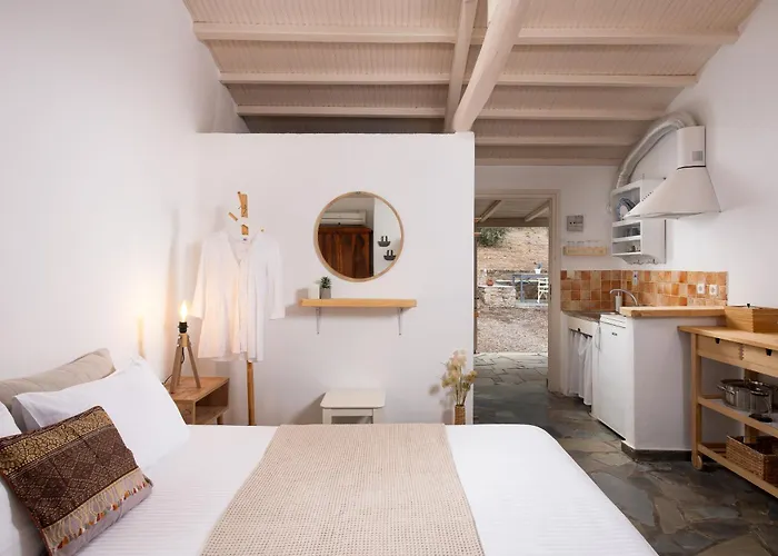 Lithea And By The Sea