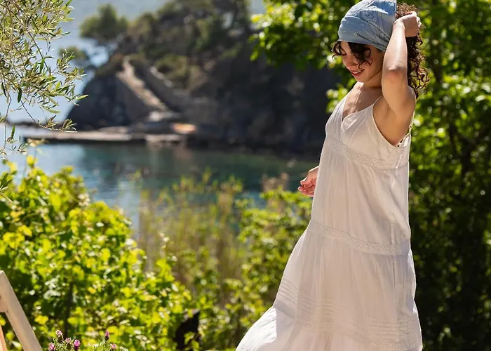 Lithea And By The Sea Agios Petros (Alonissos)