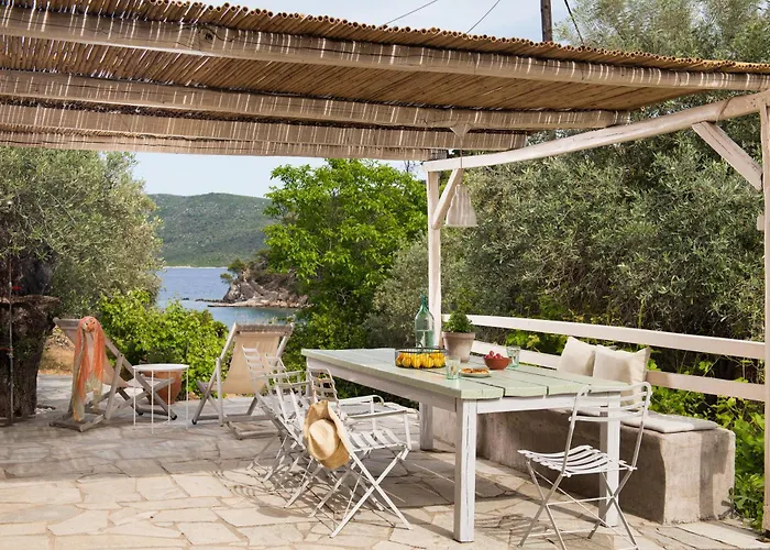 Lithea And By The Sea *