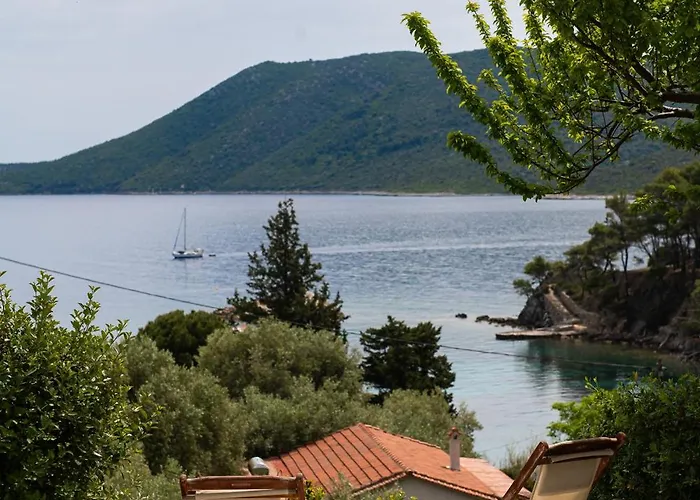 Lithea And By The Sea